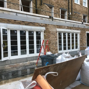 Window Fitters fitting London and near areas. Company team is dedicated to deliver the highest quality installation services.